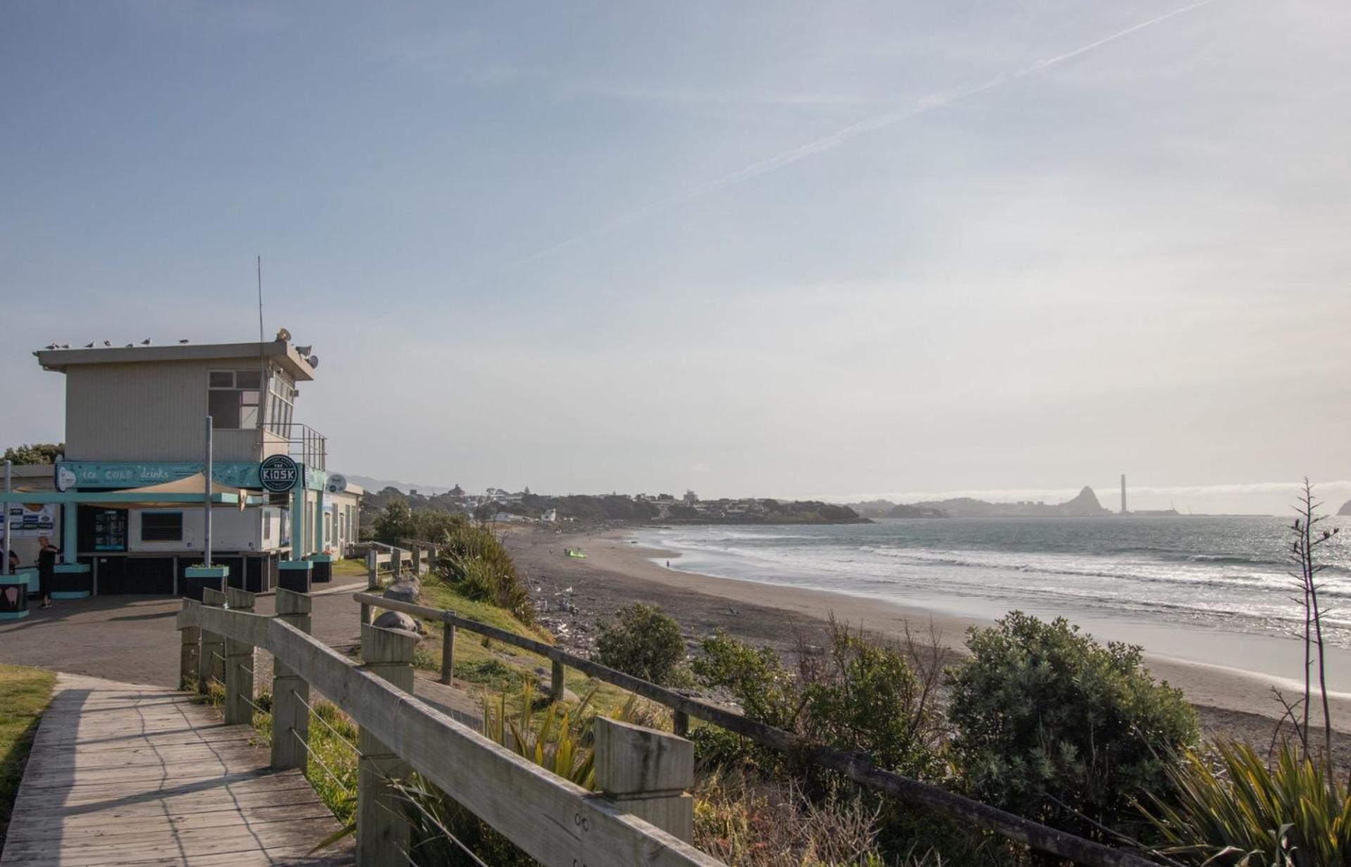 The Dunes At Fitzroy Beach Unit 2 New Plymouth Exterior photo